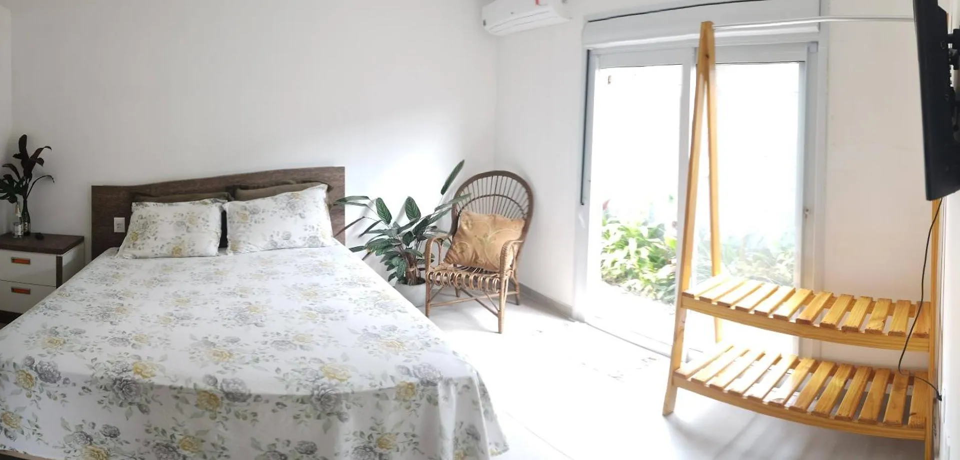 Quarto em Acomodações Particulares Recanto Gralha Azul Florianópolis Brasil